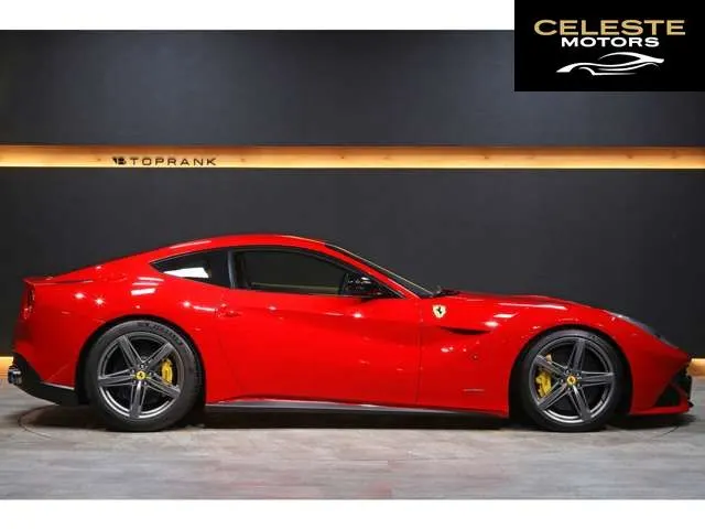 FERRARI F12 Berlinetta 2014 — photo 3 sur 8