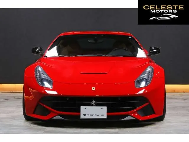 FERRARI F12 Berlinetta 2014 — photo 4 sur 8