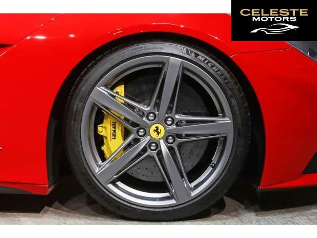 FERRARI F12 Berlinetta 2014 — photo 6 sur 8