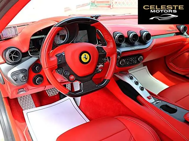 FERRARI F12 Berlinetta 2014 — photo 5 sur 8