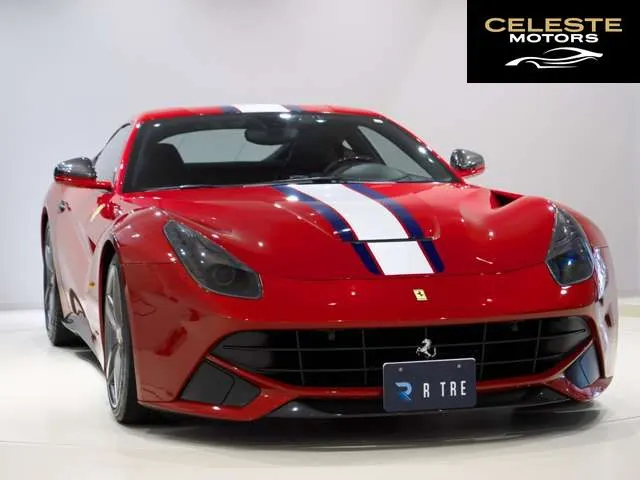 FERRARI F12 Berlinetta 2014 — photo 3 sur 8