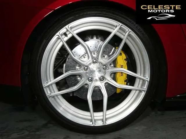 FERRARI F12 Berlinetta 2013 — photo 8 sur 8