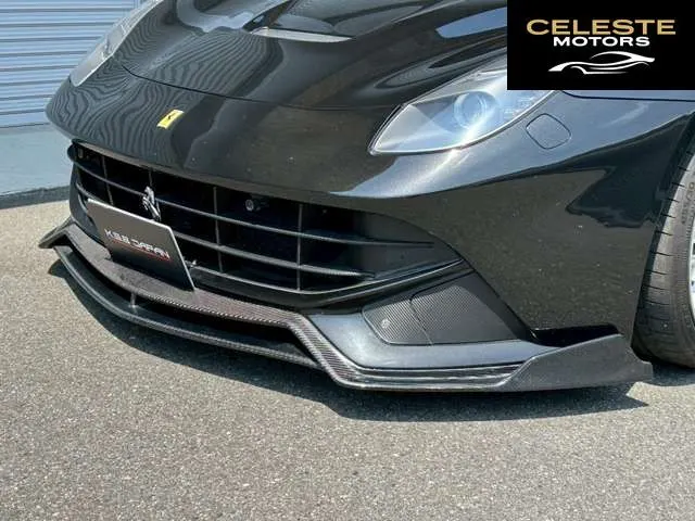 FERRARI F12 Berlinetta 2013 — photo 3 sur 8