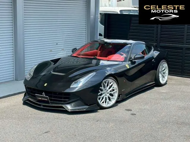 FERRARI F12 Berlinetta 2013 — photo 7 sur 8