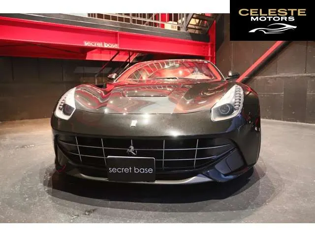 FERRARI F12 Berlinetta 2016 — photo 3 sur 8