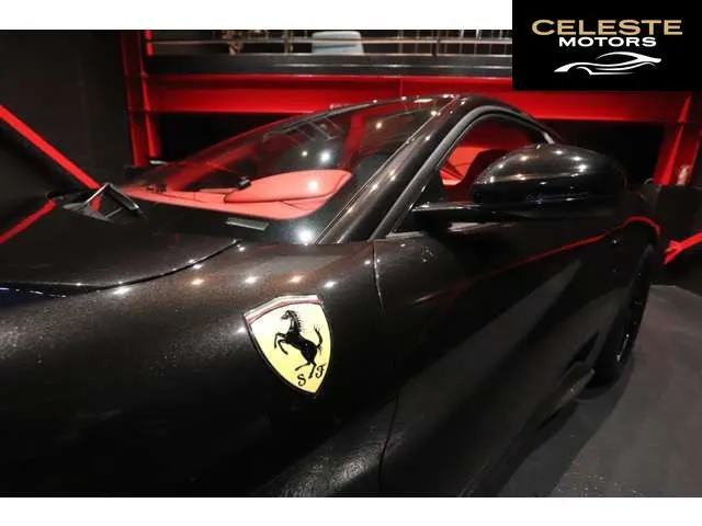 FERRARI F12 Berlinetta 2016 — photo 8 sur 8