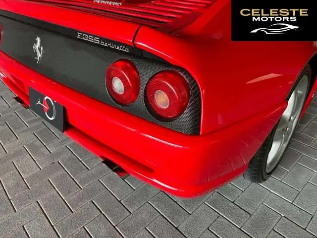FERRARI F355 1995 — photo 4 sur 8