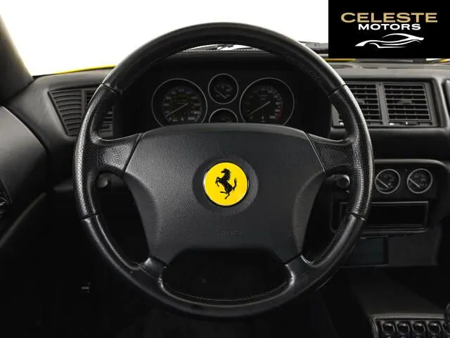 FERRARI F355 Spider 1996 — photo 8 sur 8
