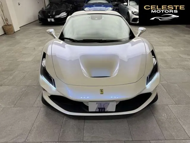 FERRARI F8 Spider 2022 — photo 8 sur 8