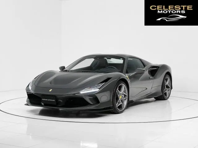 FERRARI F8 Spider 2021 — photo 4 sur 8
