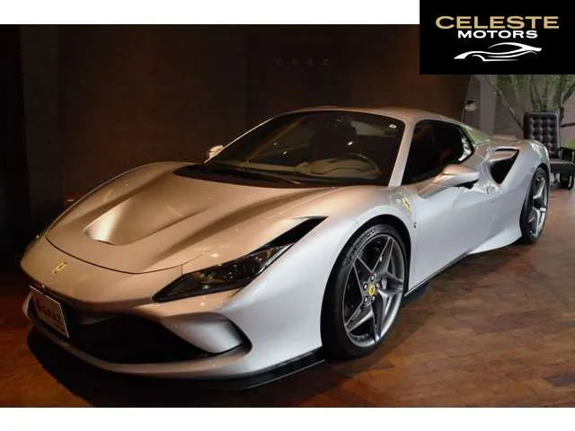 FERRARI F8 Spider 2021 — photo 4 sur 8