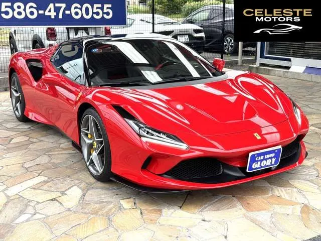 FERRARI F8 Spider 2023 — photo 4 sur 8