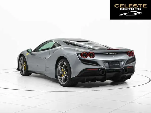 FERRARI F8 Tributo 2022 — photo 3 sur 8