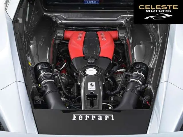 FERRARI F8 Tributo 2022 — photo 6 sur 8