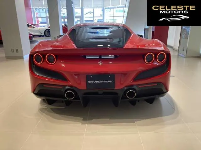 FERRARI F8 Tributo 2020 — photo 3 sur 8