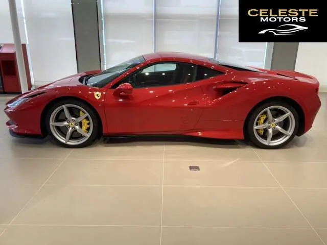 FERRARI F8 Tributo 2020 — photo 5 sur 8