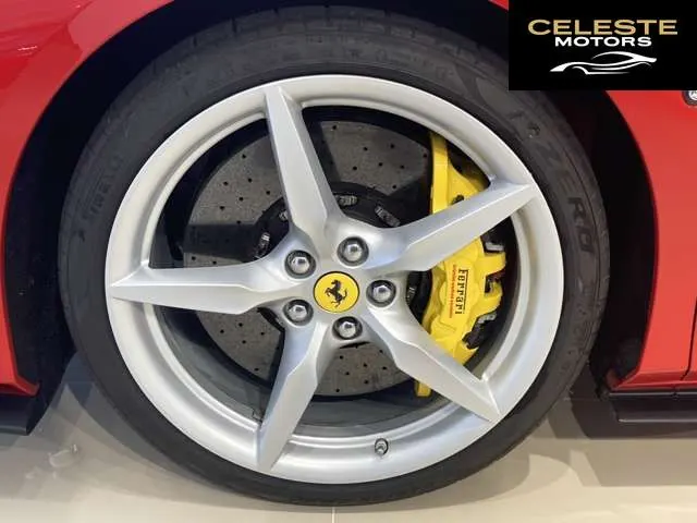 FERRARI F8 Tributo 2020 — photo 8 sur 8