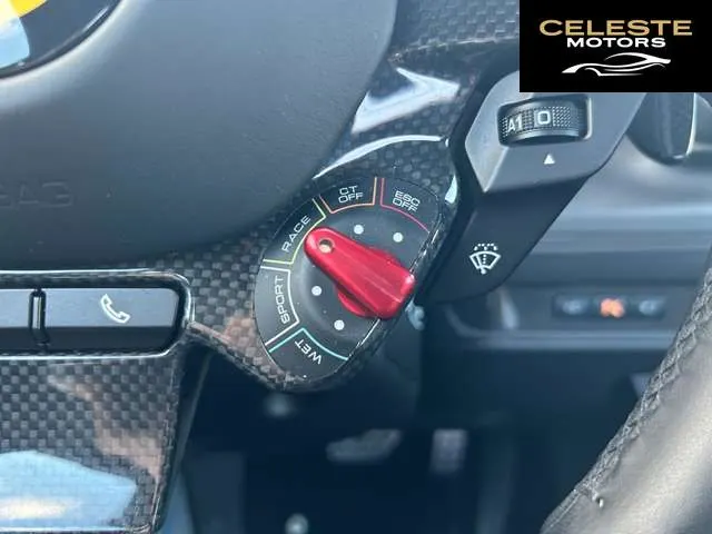 FERRARI F8 Tributo 2020 — photo 6 sur 8