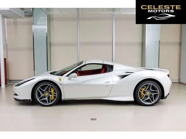 FERRARI F8 Spider 2022 — photo 8 sur 8