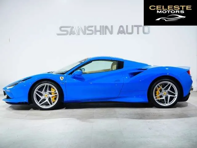 FERRARI F8 Spider 2023 — photo 4 sur 8