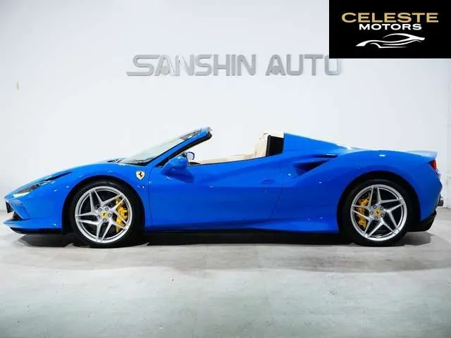 FERRARI F8 Spider 2023 — photo 5 sur 8