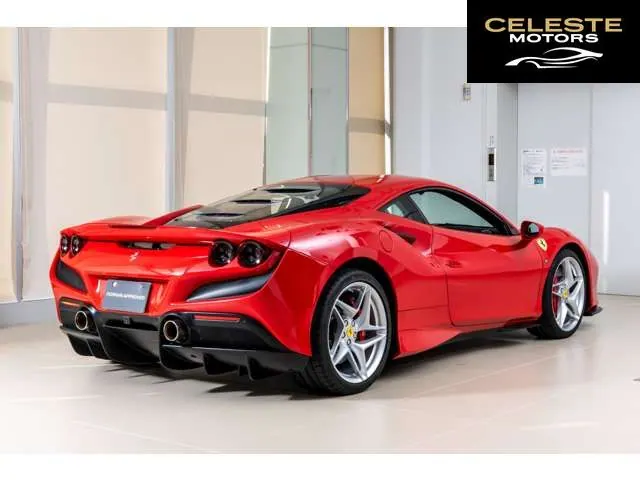 FERRARI F8 Tributo 2020 — photo 4 sur 8