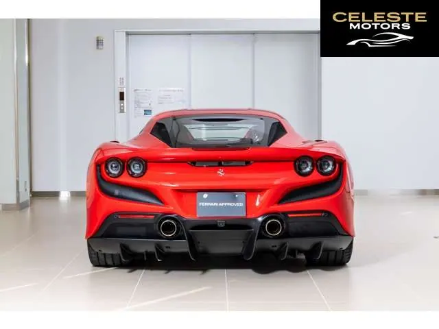 FERRARI F8 Tributo 2020 — photo 5 sur 8