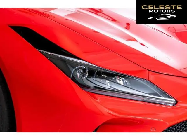 FERRARI F8 Tributo 2020 — photo 8 sur 8