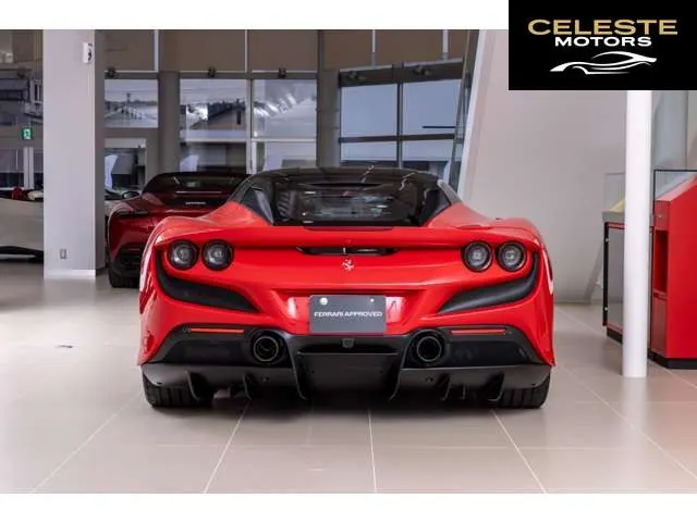 FERRARI F8 Tributo 2021 — photo 4 sur 8