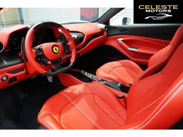 FERRARI F8 Tributo 2021 — photo 8 sur 8