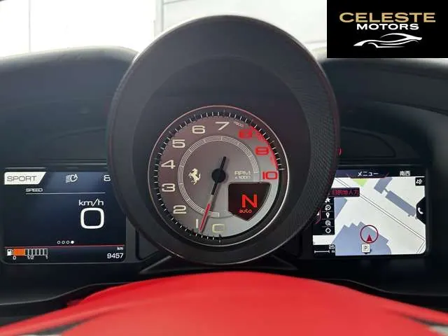 FERRARI F8 Tributo 2021 — photo 5 sur 8