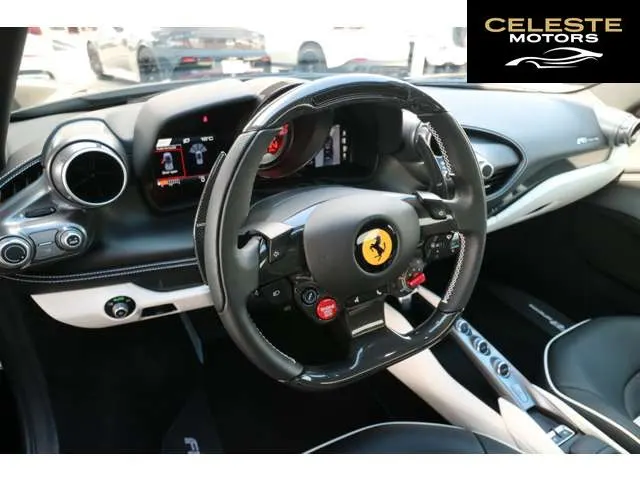 FERRARI F8 Spider 2021 — photo 7 sur 8