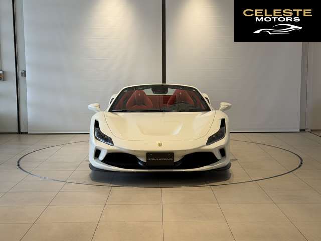 FERRARI F8 Spider 2022 — photo 1 sur 8