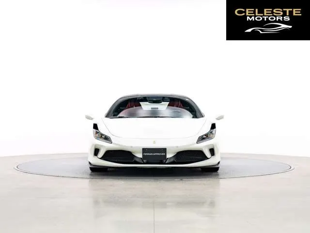 FERRARI F8 Tributo 2020 — photo 2 sur 8
