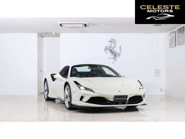 FERRARI F8 Spider 2021 — photo 4 sur 8