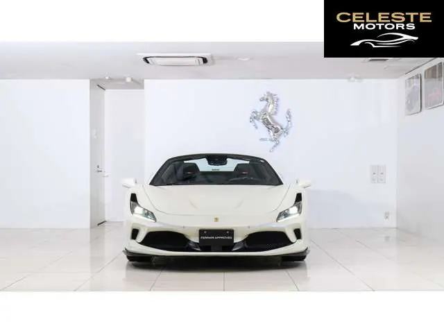 FERRARI F8 Spider 2021 — photo 5 sur 8