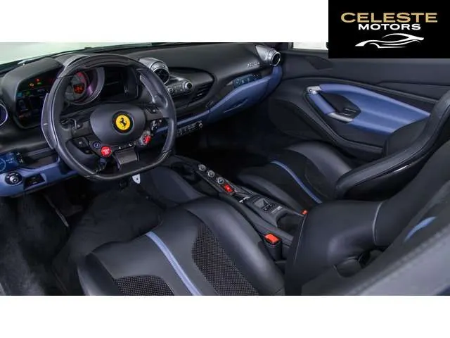 FERRARI F8 Spider 2021 — photo 7 sur 8