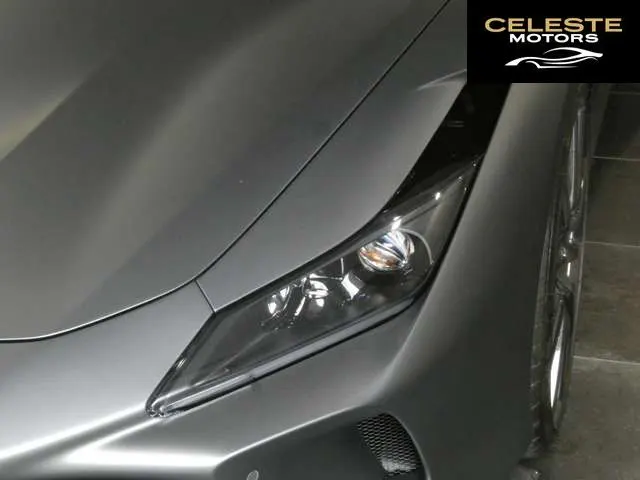 FERRARI F8 Spider 2022 — photo 8 sur 8