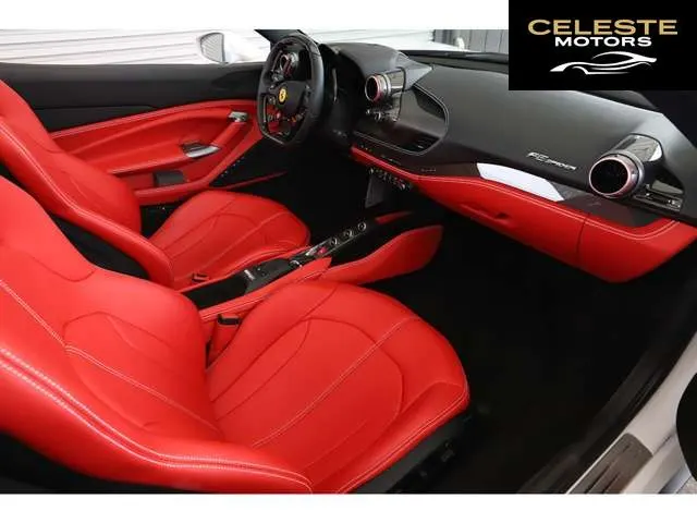 FERRARI F8 Spider 2021 — photo 7 sur 8