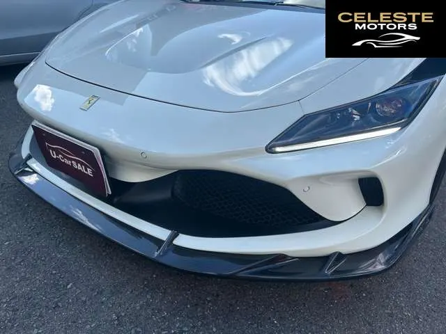 FERRARI F8 Spider 2022 — photo 3 sur 8