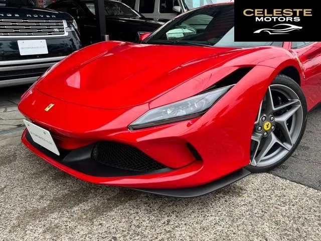 FERRARI F8 Tributo 2021 — photo 5 sur 8