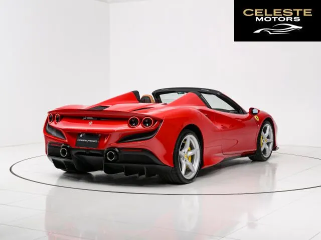 FERRARI F8 Spider 2022 — photo 5 sur 8