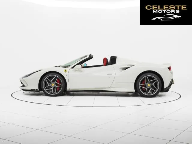 FERRARI F8 Spider 2020 — photo 4 sur 8