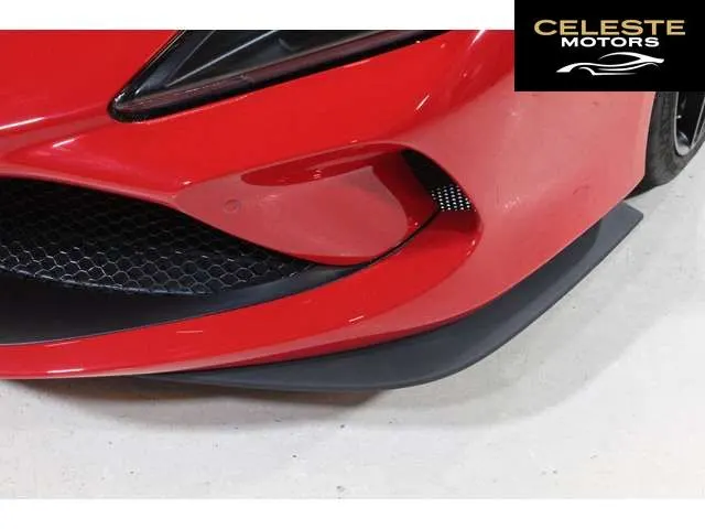 FERRARI F8 Spider 2022 — photo 4 sur 8