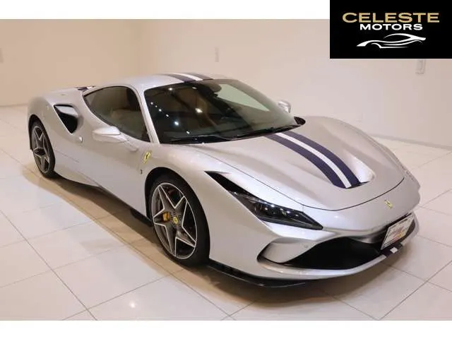FERRARI F8 Tributo 2022 — photo 3 sur 8