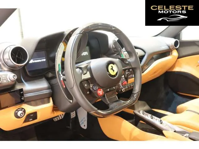 FERRARI F8 Tributo 2022 — photo 8 sur 8