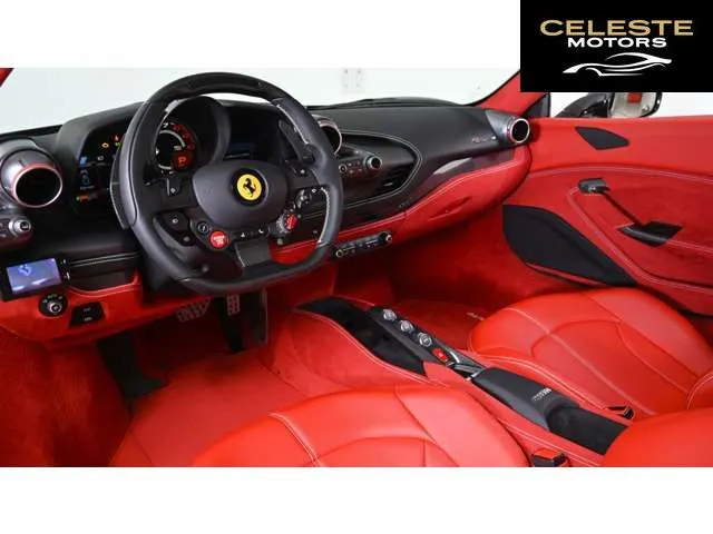 FERRARI F8 Tributo 2020 — photo 5 sur 8
