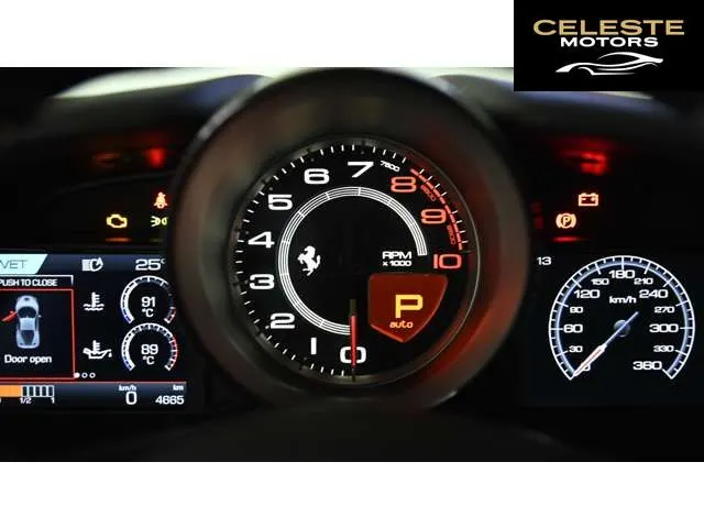 FERRARI F8 Tributo 2020 — photo 6 sur 8