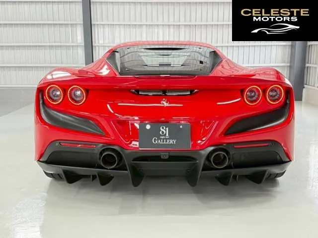 FERRARI F8 Tributo 2020 — photo 2 sur 8