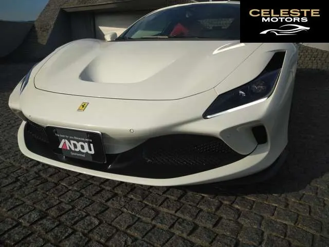 FERRARI F8 Tributo 2022 — photo 4 sur 8